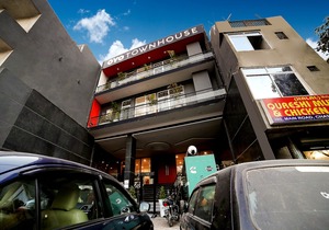 OYO Townhouse 067 Chattarpur