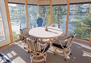 Oyster Catcher 32 Lake View 3BR 3BA Villa w Kitchen
