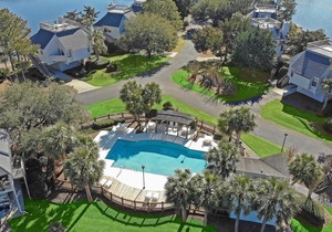 Oyster Catcher 374 3BR 3BA Villa w Kitchen