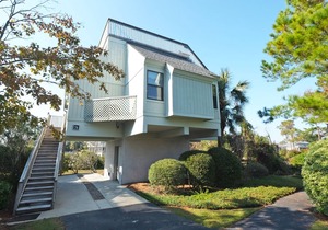 Oyster Catcher 76 Lake View 3BR 3BA Villa