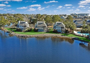 Oyster Catcher 86 Lake View 3BR 3BA Villa w Kitchen
