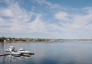 Oyster Point Hotel