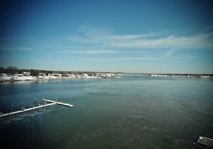 Oyster Point Hotel