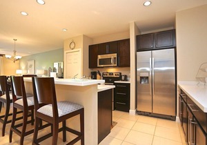 Pacifico L312 - Updated 2 Bed/2 Bath - Pool Views