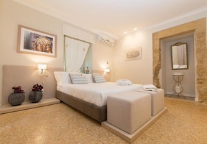 Palazzo Taranto Luxury Rooms