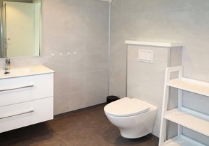 Pale by Interhome