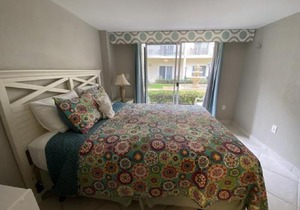 Palm Bay Club By Beachside Management