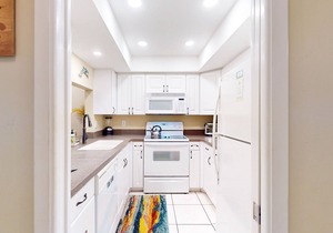 Palm Bay Club Unit 311 with pools & hot tub - walk 1,500 feet to beach
