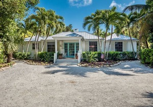 Palmflower House