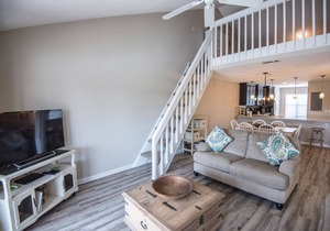 Palms North #2B- Deeded beach access, pool, on Dune Allen beach