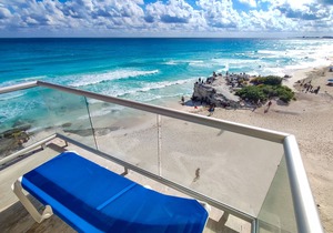 Panoramic Beachfront Suite w/Breathtaking Ocean View & Top Location