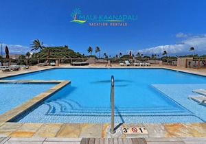 PANORAMIC CORNER OCEAN & GOLF VIEWS in Kaanapali, 1200 sq ft 1BR