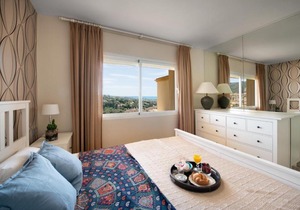 PANORAMIC ElVIRIA HILLS