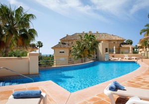 PANORAMIC ElVIRIA HILLS
