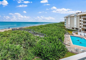 Panoramic Oceanfront Views, S. Hutchinson Island IRP, Pets Welcome for FREE!