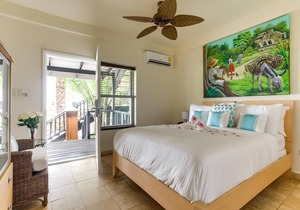 Panoramic Views Room w/WiFi & Amazing Water Views