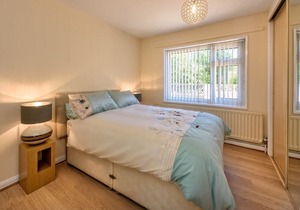 Pant Gwyn Bungalow - Three Bedroom House, Sleeps 8