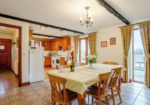 Pantiles Barn - E3866
