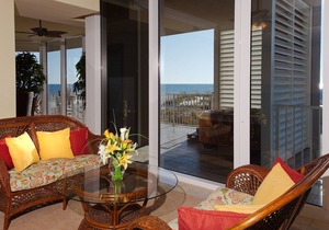 Paradise 202w 'Newer, Nicer, Better!' View our HD virtual tour & 5-Star Reviews!