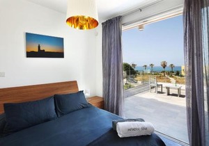 Paradise Cove Luxurious Beach Villas