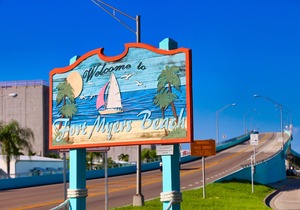 Paradise on Fort Myers Beach! Waterside 2-233