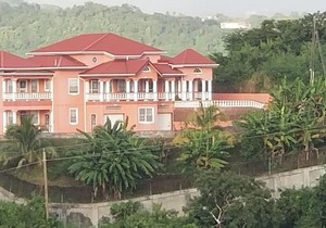 Paradise On The Isle Of Spice