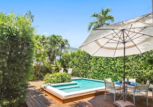 **PARADISE PERFECTED @ BEACHSIDE** Modern Home / Pool + LAST KEY SERVICES...