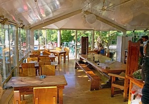Paradiso Backpackers