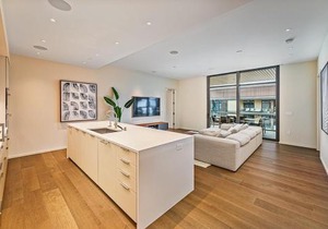 Park Lane 8803 condo