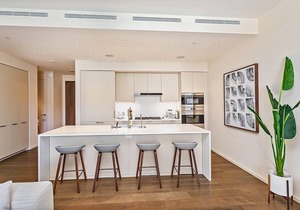Park Lane Ala Moana 8803