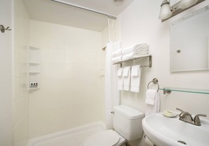 Park Lane Suites and Inn