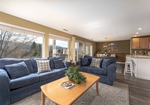 Park Pointe B201 - Community Pool/Hot tub
