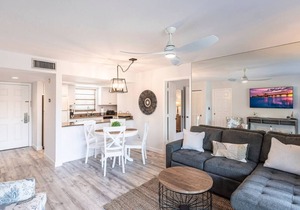 Park Shore Resort-Deluxe Condo 1st FloorBLDGE #134