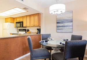 Park Shore Resort- Incredible water views! 1.25 miles to beach! Free Wifi & Basic Cable.