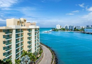 Parlor w Ocean & Lagoon view 2 guests + parking (F11)