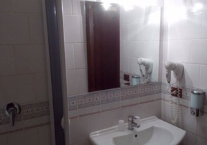 PARTNER ROOM - ROYAL HOTEL
