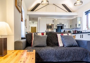 Pass the Keys | Welcoming 2 bed holiday home in secluded Devon