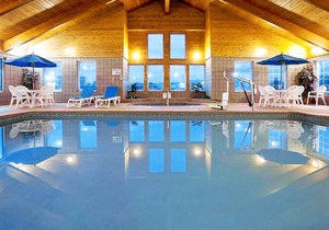 Paynesville Inn and Suites