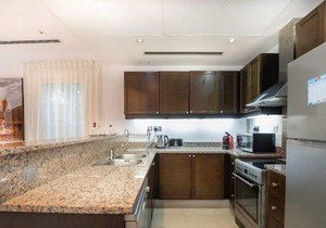 Peaceful Three Bed + Maids Villa in Tranquil JVT