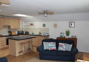 Pebbledrift Cottage - A Beautiful, Granite Fronted, Self Catering Cottage