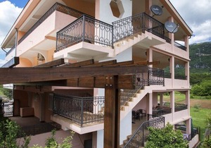 Pejovic Residence in Budva