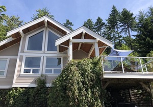 Pender Island cottage