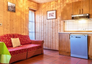 'Pension Sonia Apartment 103' with Mountain View, Garden & Wi-Fi