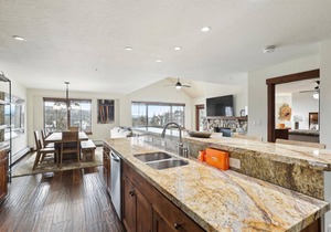 Penthouse in Purgatory Lodge - Views - Ski in/Out - Pool Table