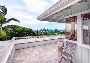 Penthouse View in Lanikai LANIKAI NUC 90/BB -0108 Most comfortable for 2 or 3.