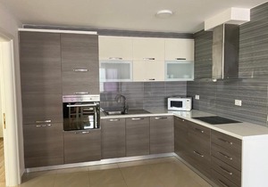 Penthouse White Residence
