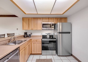 Perfect Downtown Retreat with ALL NEW APPLIANCES AS OF FALL 2025!