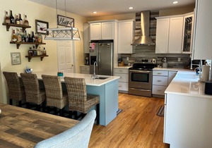 Perfect Hamptons Getaway! Beautiful home with great outdoor living & heated pool