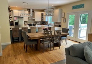 Perfect Hamptons Getaway! Beautiful home with great outdoor living & heated pool