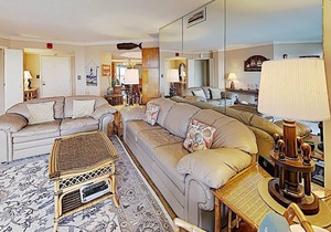 Perfect Oceanfront Condo Pool Private Balcony